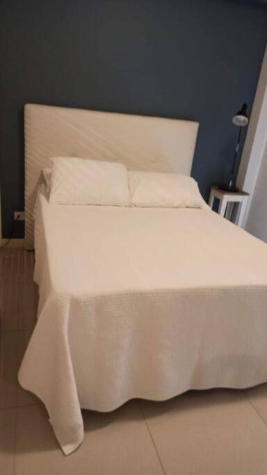 Z Shopping La Galeria Apt Great Location! Low Price! Full Amenities! أسونسيون المظهر الخارجي الصورة